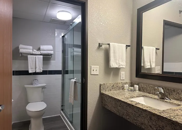 Americinn By Wyndham Menominee