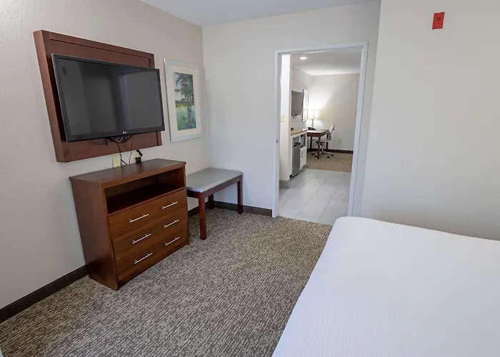 Best Western Plus Lafayette Vermilion River Inn & Suites