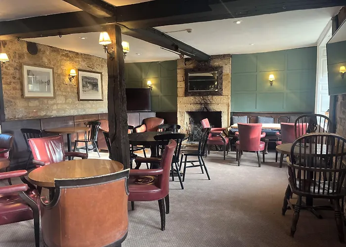 Noel Arms - "A Bespoke Hotel"