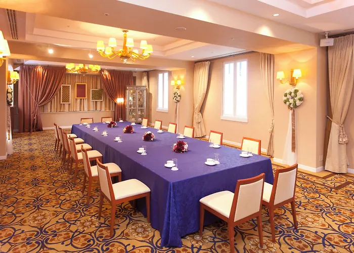 Hotel Nikko Alivila