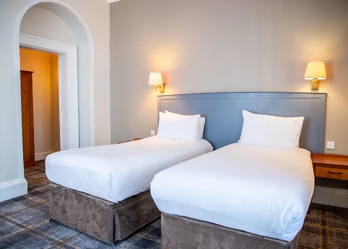 Arnos Manor Hotel