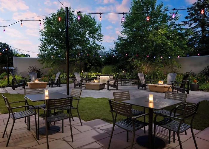 Courtyard By Marriott Concord