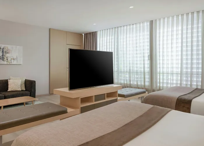 Ac Hotel Victoria Suites By Marriott