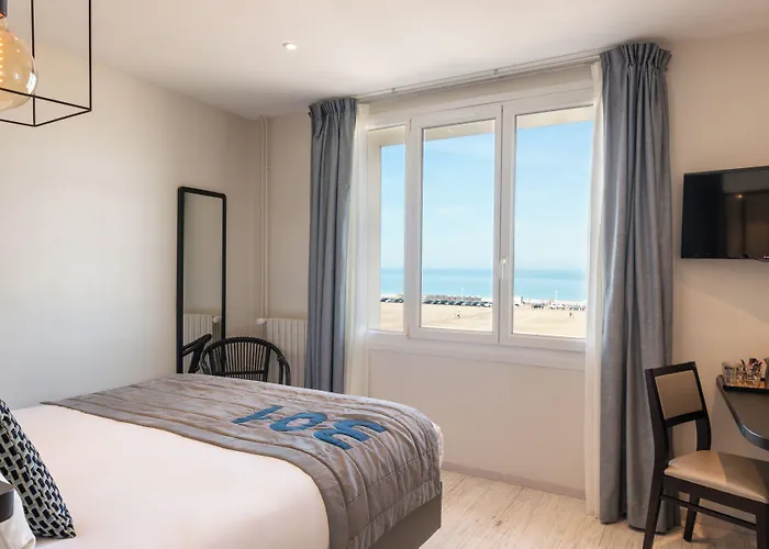 Hotel De La Plage