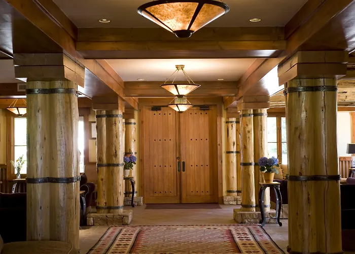 Inn At Lost Creek