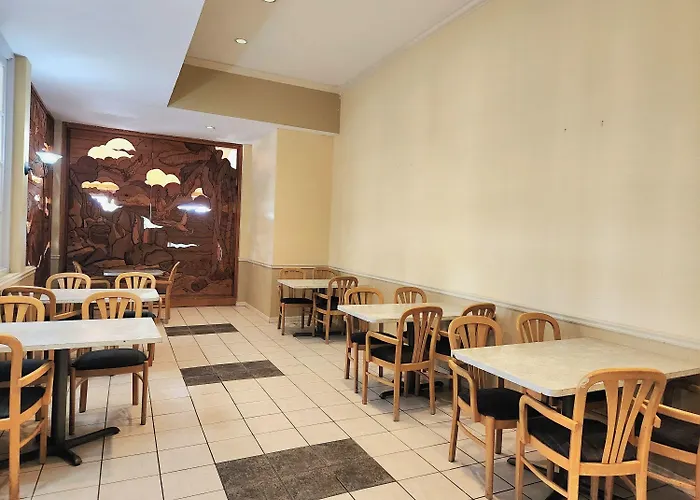 Days Inn By Wyndham Bay City