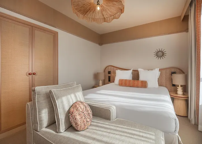 Hotel Le Soleia By Inwood Hotels