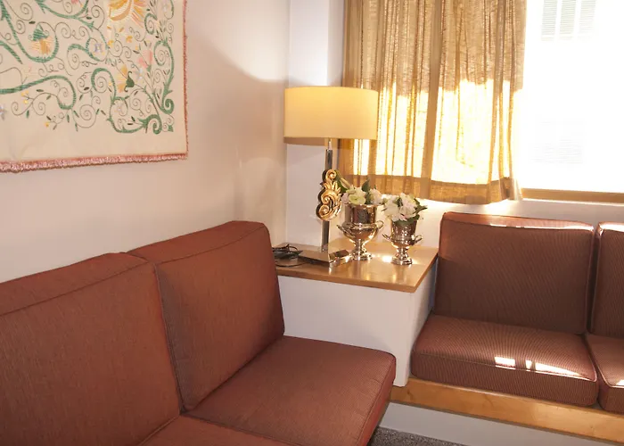 Hotel Rainha D. Amélia, Arts&Leisure