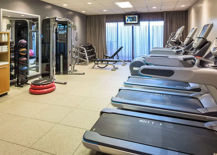 Doubletree By Hilton Newark-Fremont