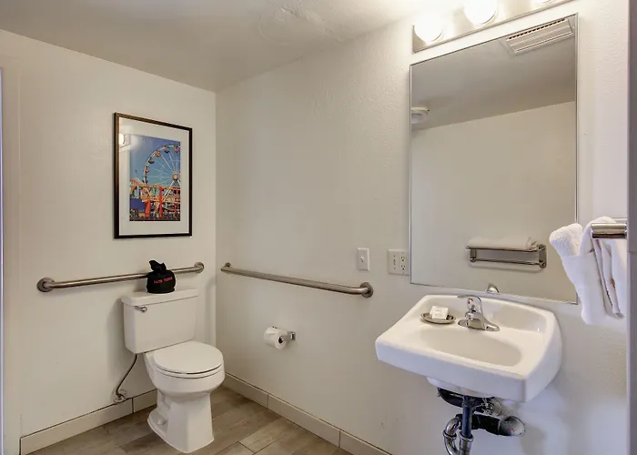 Inn At Venice Beach