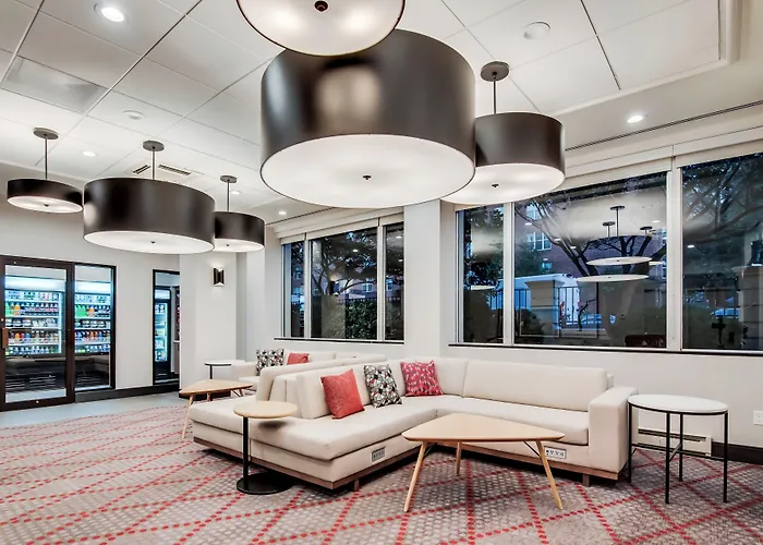Holiday Inn Washington-Central/White House By Ihg