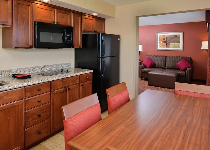 Hampton Inn Idaho Falls / Airport
