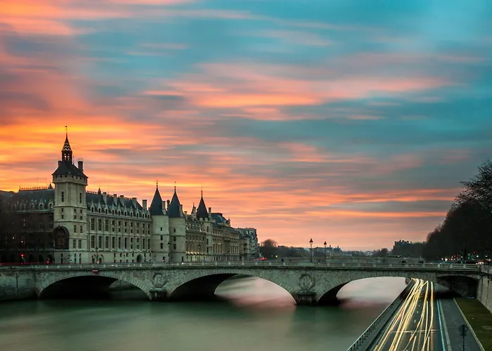 Hotel Etoile Trocadero