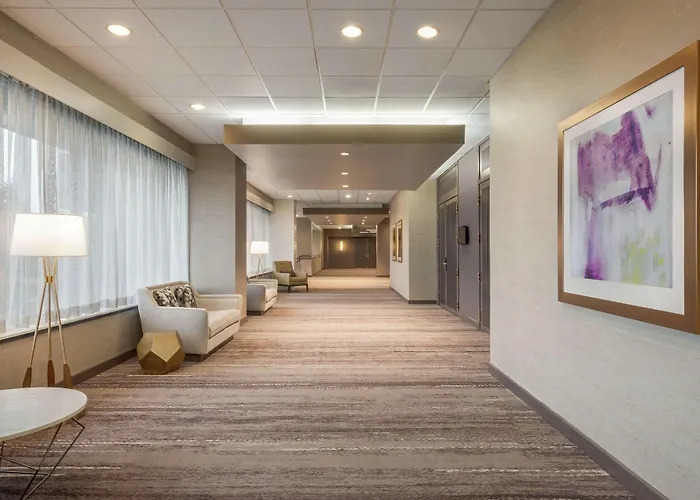 Doubletree By Hilton St. Paul, Mn
