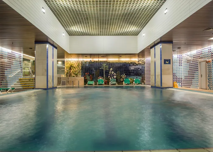 Porto Palacio Hotel By The Editory