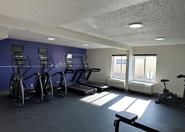 Holiday Inn Express & Suites Eden Prairie - Minneapolis By Ihg