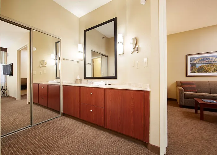 Doubletree Suites By Hilton Hotel Cincinnati - Blue Ash