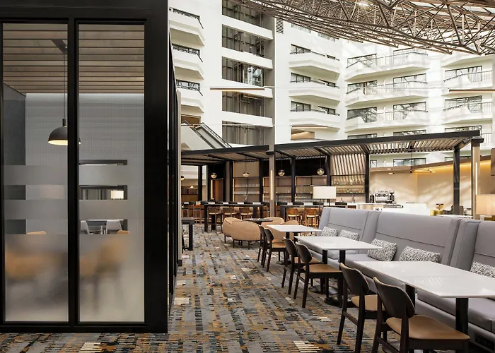 Sheraton Detroit Metro Airport