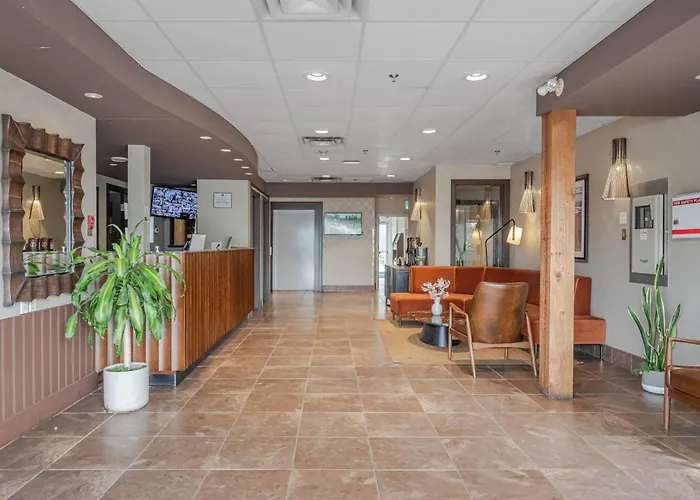 Ramada By Wyndham Surrey/Langley