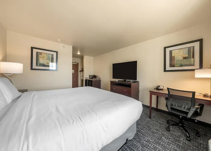 Cobblestone Inn & Suites - Avoca