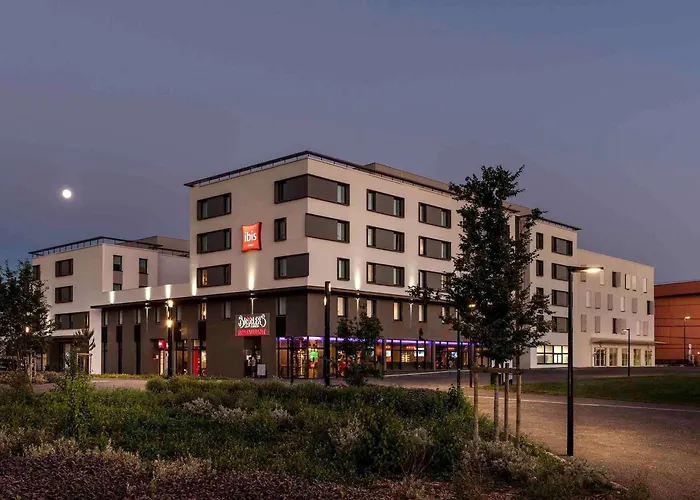 Ibis Saint Quentin En Yvelines - Velodrome