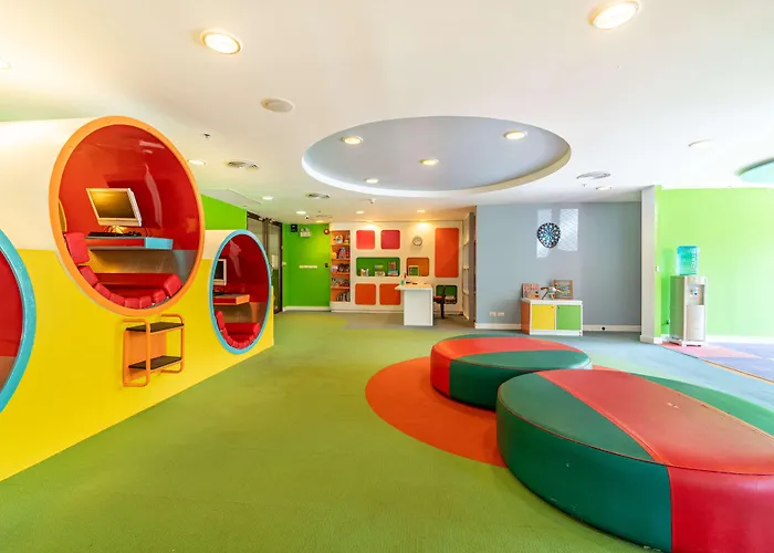 Radisson Resort And Suites Phuket