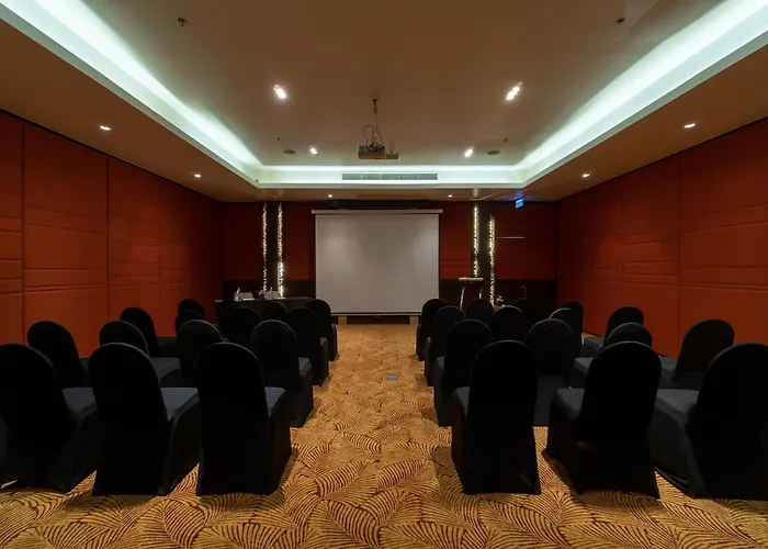 Radisson Resort And Suites Phuket