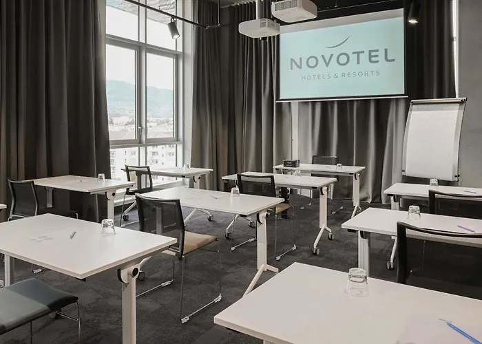 Novotel Annemasse Centre - Porte De Geneve