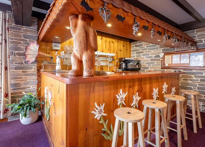 Hotels Les Catrems&Le Montagnou