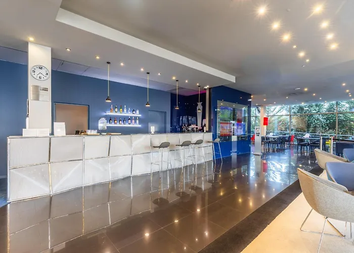 Holiday Inn Express Lisbon Alfragide By Ihg