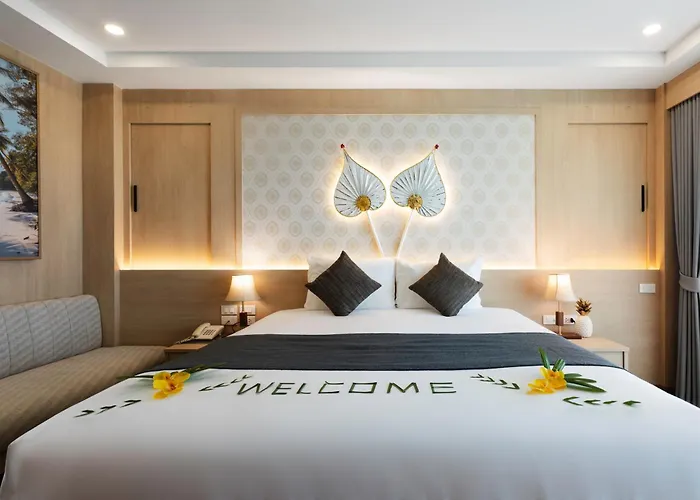 Baan Sailom Hotel Phuket - Sha Extra Plus