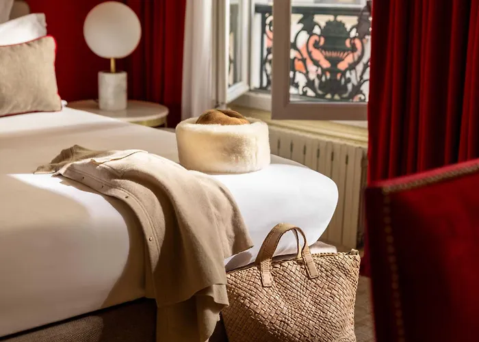 Hotel Des Deux Continents Parigi