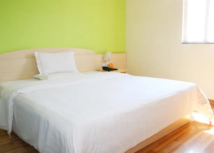7Days Inn Changsha Wuyi Avenue Yinbin Road Metro Station