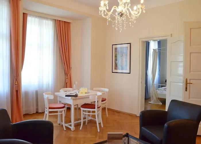Hotel Carinthia Velden