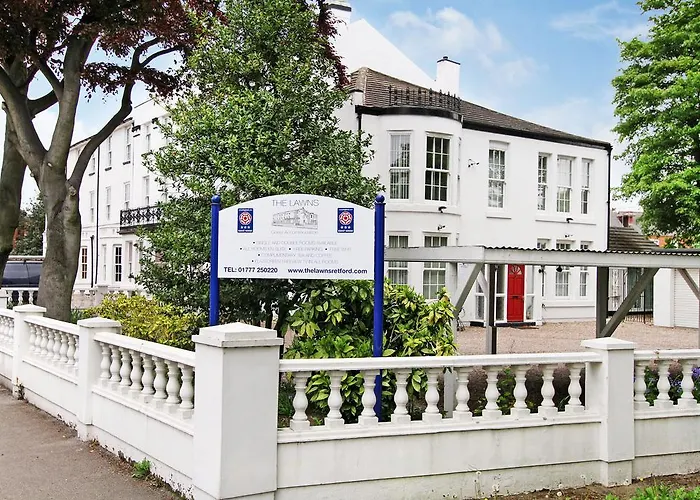 The Lawns Guest House
