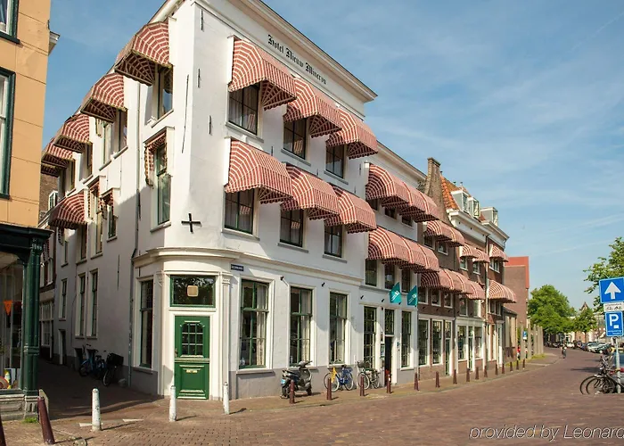 Driesterrenhotels in Leiden