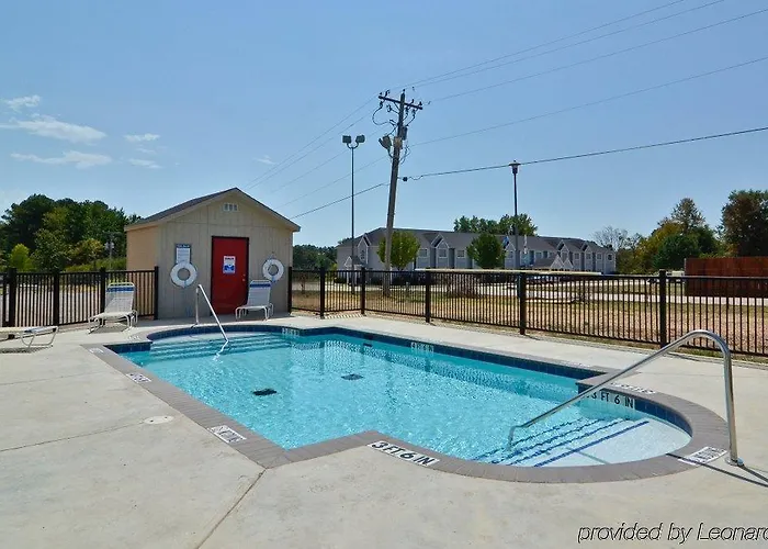 Best Western Broken Bow Hotel & Suites