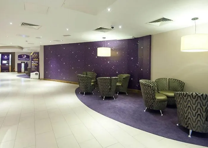 Premier Inn Halifax Town Centre