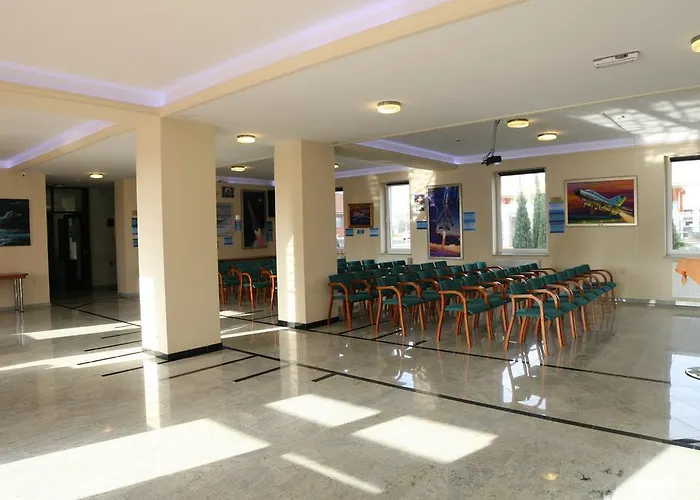 Hotel Kosmonauty Wroclaw-Airport
