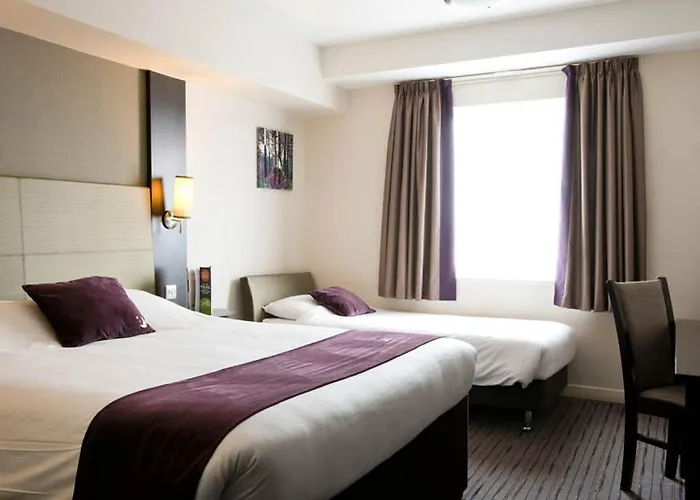 Premier Inn Watford Central