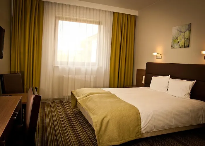 Hotel Pod Debem