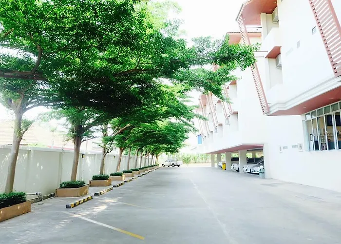 Better Place Hotel