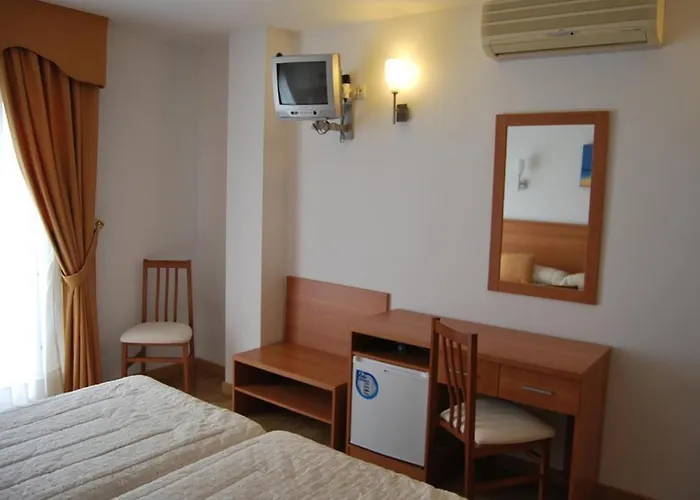 Hotel Plaza