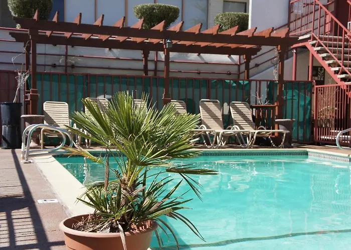 Days Inn By Wyndham Victorville - Hesperia I-15 Palmdale Road