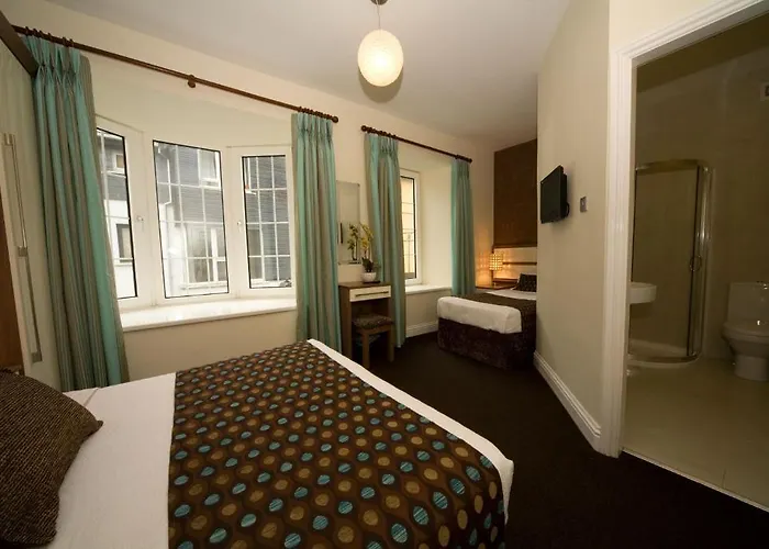 The White Lady Hotel