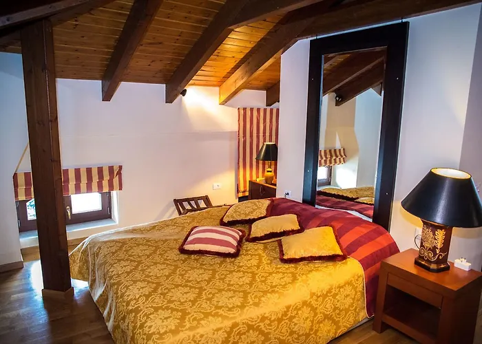 Maritsas Hotel & Suites