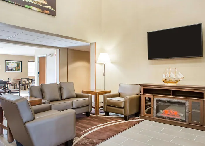 Hawthorn Extended Stay By Wyndham Milwaukee Airport