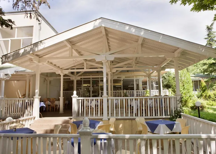 Hotel Oasis