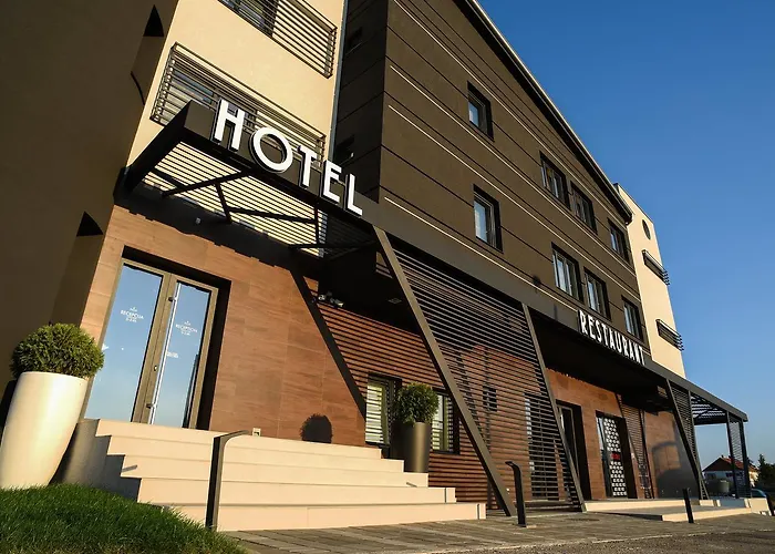 Hotel Ideo Lux