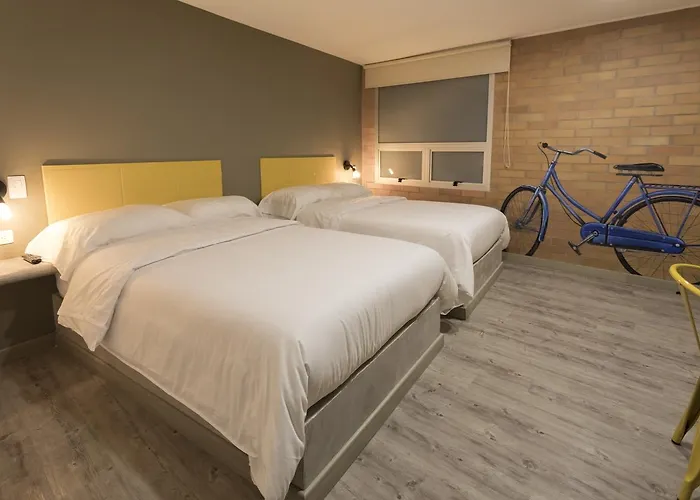 Hotel Distrito 21